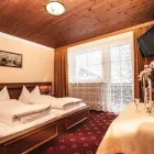 Unternehmen 3 Bild GÄSTEHAUS WIESENGRUND SPORER MICHAELA Pensionen am Mayrhofen 7