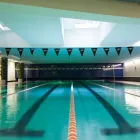 Unternehmen 3 Bild HOLMES PLACE HÜTTELDORF Sport am Wien 9