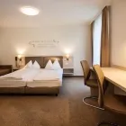 Unternehmen 12 Bild HOTEL LOKOMOTIVE - LEOPOLD KLINGLMÜLLER E.U. Hotels am Linz 4