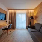 Unternehmen 9 Bild HUTLE GMBH & CO KG EINRICHTEN-TISCHLEREI-INNENARCHITEKTUR Tischlerarbeiten am Dornbirn 8