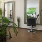 Unternehmen 3 Bild I.N. ROTHEN HAARSTUDIO & KAFFEEBAR Kosmetiksalons am Wien 9
