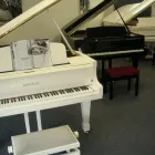 Unternehmen 12 Bild KLAVIERFACHBETRIEB ZIFREIND E.U. Musikinstrumente Einzelhandel am Innsbruck 7