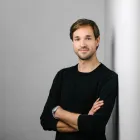 Unternehmen 2 Bild MAG. DR. HANNES MAYERL Ärzte am Graz 6