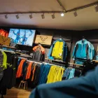 Unternehmen 2 Bild MOUNTAINSHOP HÖRHAGER - SKITOUREN & TRAILRUNNINGCENTER ZILLERTAL Verleihunternehmen, Vermietungsunternehmen, Vermittlungsunternehmen am Mayrhofen 7