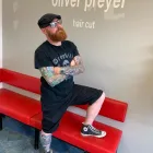 Unternehmen 17 Bild OLIVER PREYER HAIR CUT Kosmetiksalons am Innsbruck 7