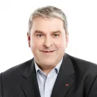 Unternehmen 1 Bild WÜSTENROT FINANZBERATER: JOSEF SCHWARZ Versicherungswesen am Aspang 3