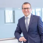 Unternehmen 2 Bild ZÜRCHER KANTONALBANK ÖSTERREICH AG Vermögensverwalter am Wien 9