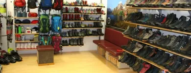 Unternehmen 1 Bild ALTON SCHUH - MODE - SPORT Textil/Bekleidung am Feldkirch 8