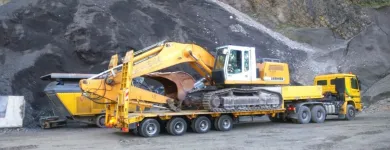 Unternehmen 1 Bild AUER GMBH INT. TRANSPORTE - ERDBAU Transportunternehmen, Fuhrunternehmen am Pfons 7