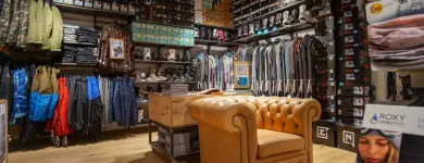 Unternehmen 1 Bild BLUE TOMATO SHOP KLAGENFURT Textil/Bekleidung am Klagenfurt Am Wörthersee 2