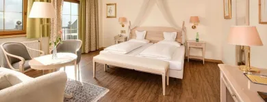 Unternehmen 3 Bild DER RESCHENHOF Hotels am Mils 7