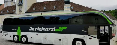 Unternehmen 8 Bild DR. RICHARD NIEDERÖSTERREICH MITTE GMBH & CO KG Transport/Verkehr/Tourismus am St. Pölten 3