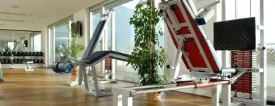 Unternehmen 3 Bild HA 2 RAUM FÜR PHYSIOTHERAPIE UND OSTEOPATHIE Ärzte am Dornbirn 8