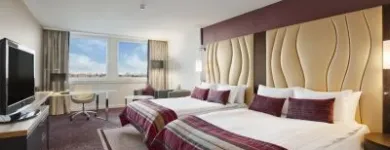 Unternehmen 7 Bild HILTON VIENNA DANUBE WATERFRONT Hotels am Wien 9