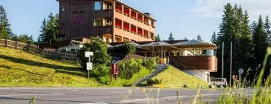 Unternehmen 5 Bild HOTEL RESTAURANT BERGHOF FETZ Hotels am Dornbirn 8