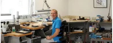 Unternehmen 2 Bild KUTMON GOLDSCHMIEDE Schmuck/Uhren/Edelmetallwaren am Mils 7