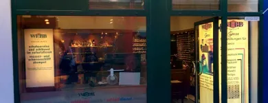 Unternehmen 5 Bild MISTER MINIT - SCHLÜSSEL & SCHUHREPARATUR Textil/Bekleidung am Wien 9