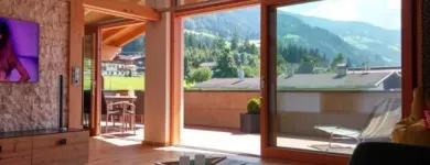 Unternehmen 2 Bild MÖBEL SCHELLHORN TISCHLEREI Tischlerarbeiten am Aschau Im Zillertal 7
