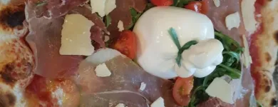 Unternehmen 18 Bild PAUSE AM BERG Pizzerien am Wien 9
