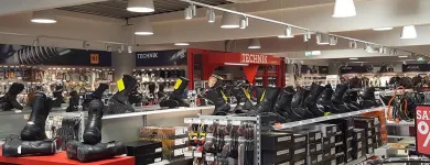 Unternehmen 8 Bild POLO MOTORRAD STORE WIEN Sportartikel Einzelhandel am Wien 9