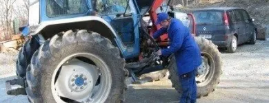 Unternehmen 2 Bild SAURER ALFRED - KFZ-TECHNIK Kfz-/Zweirad-Dienstleistungen am Jabing 1