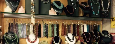 Unternehmen 5 Bild ZANASCHKA MINERALIEN E.U. Schmuck/Uhren/Edelmetallwaren am Langenzersdorf 3