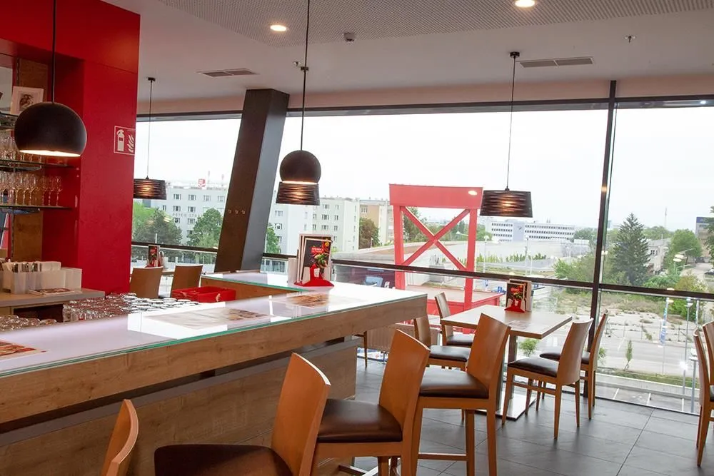 Unternehmen 8 Bild XXXLUTZ RESTAURANT IM EINRICHTUNGSHAUS UNTERWART