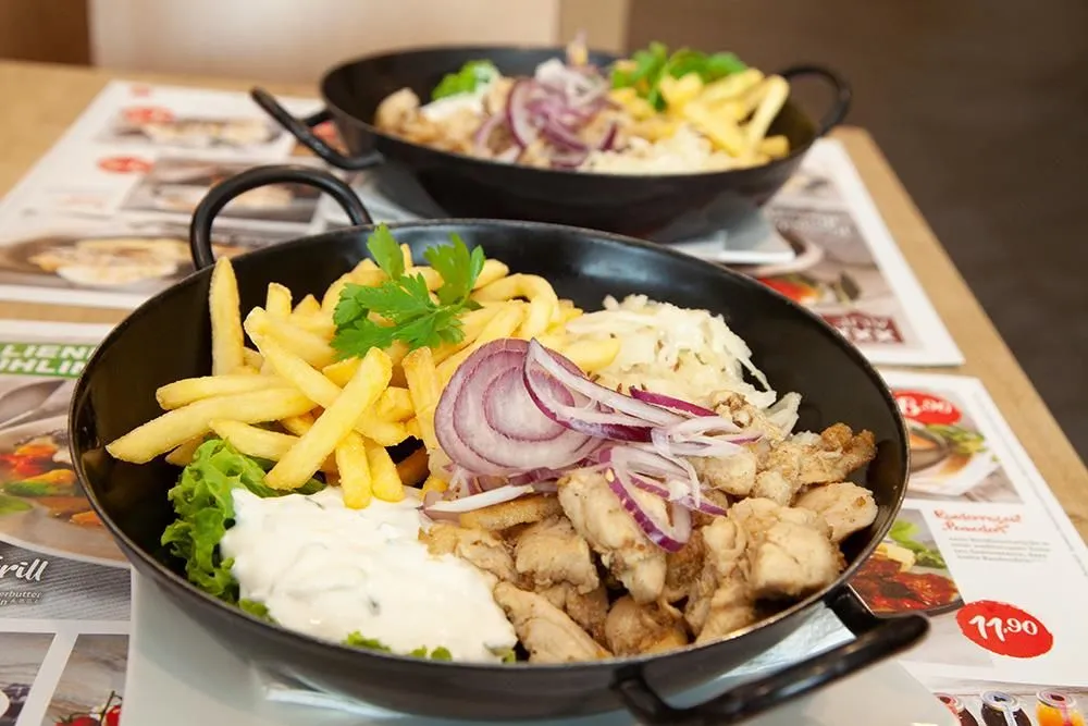 Unternehmen 17 Bild XXXLUTZ RESTAURANT IM EINRICHTUNGSHAUS UNTERWART