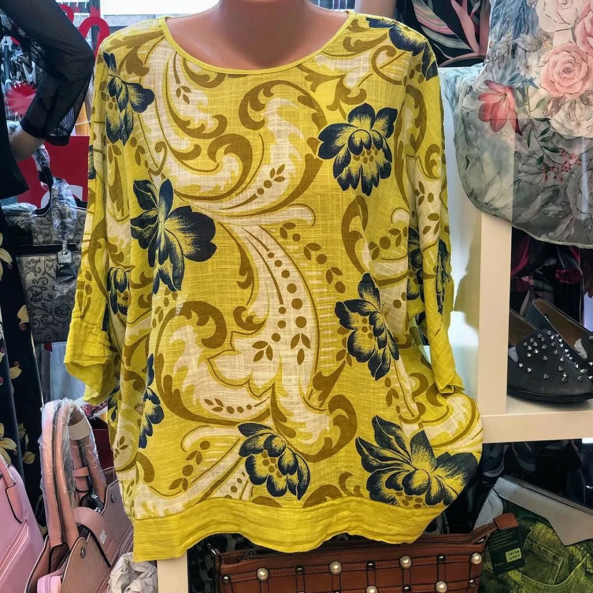 Unternehmen 5 Bild CHICAS FASHION BOUTIQUE- MODE AUS ITALIEN