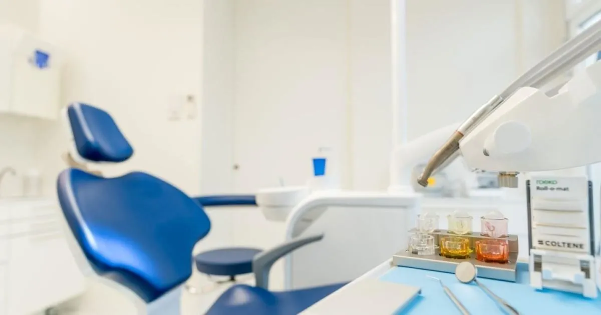 Unternehmen 4 Bild DR. MED. DENT. JÖRG SCHNEEWEIß