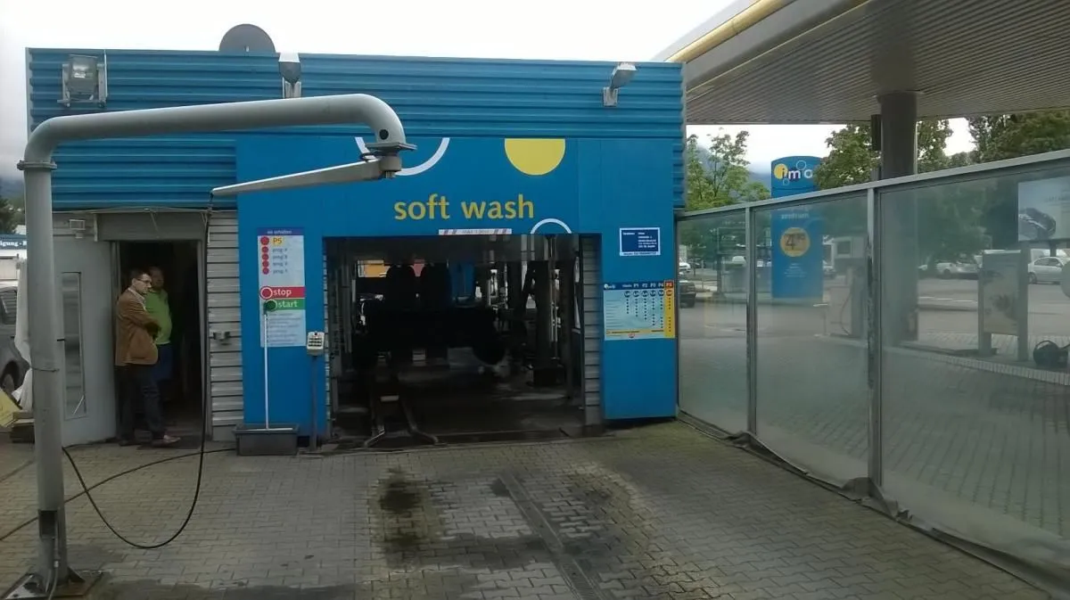 Unternehmen 1 Bild IMO AUTOWASCHSTRAßE