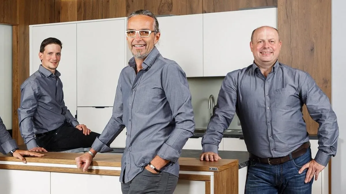 Unternehmen 1 Bild PETER MAX VERTRIEBSGESMBH - MASSMÖBEL FÜRS LEBEN!