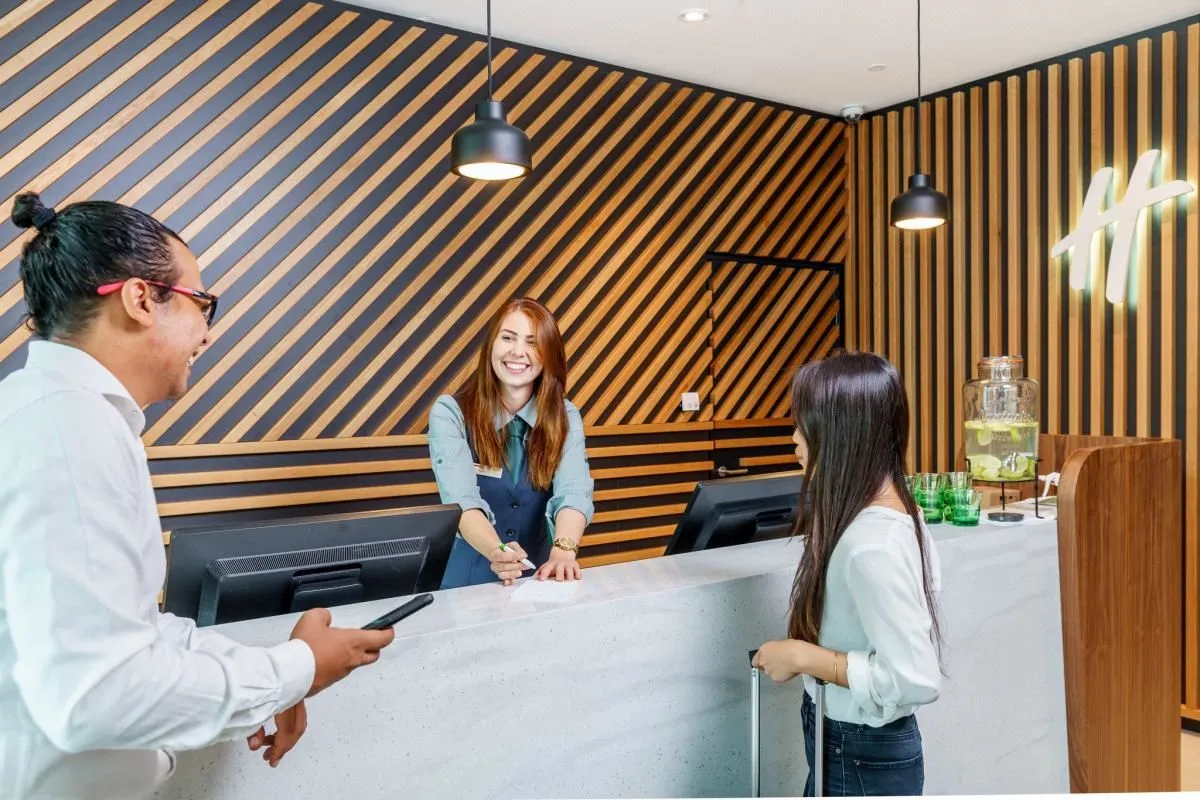 Unternehmen 38 Bild HOLIDAY INN VIENNA - SOUTH