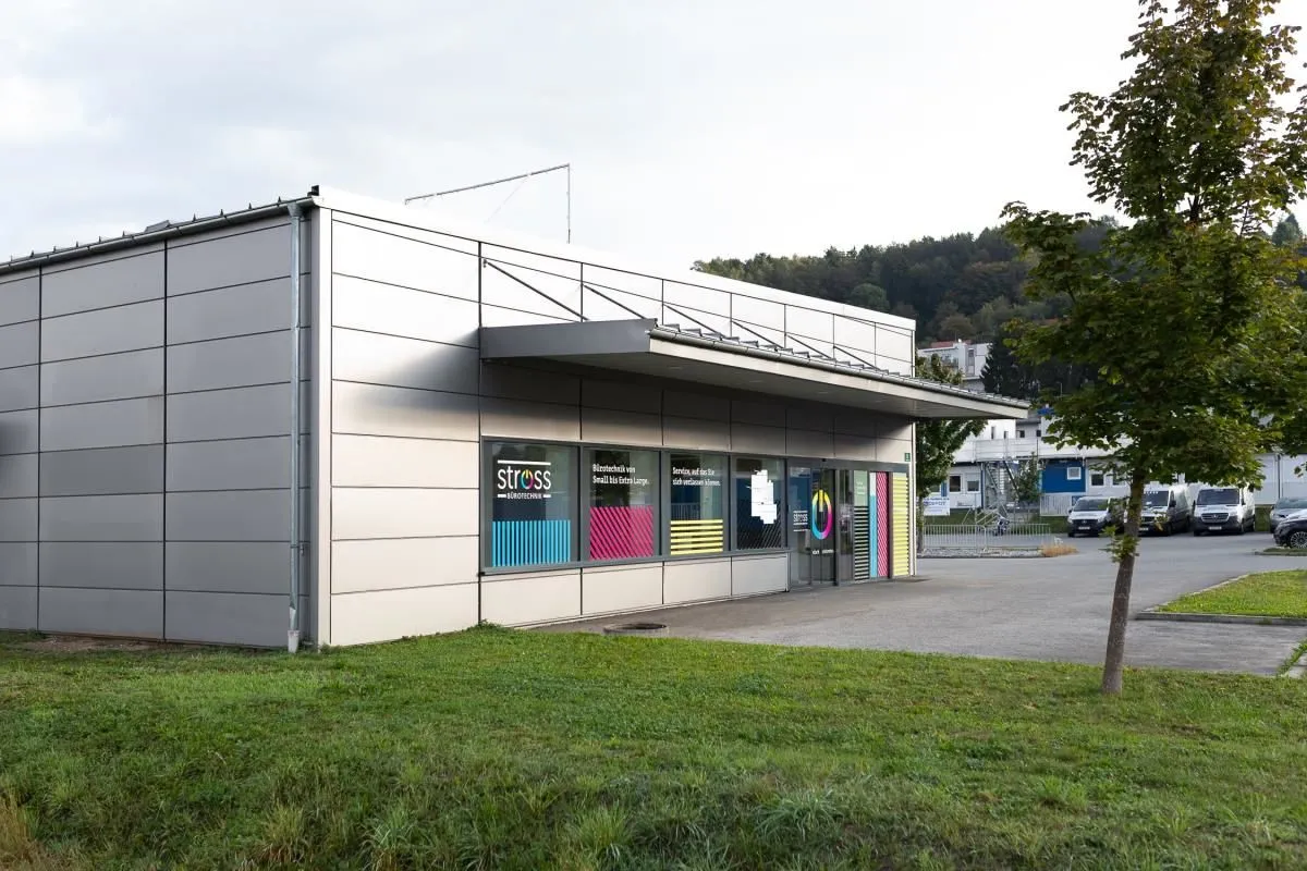 Unternehmen 2 Bild STROSS BÜROTECHNIK GMBH