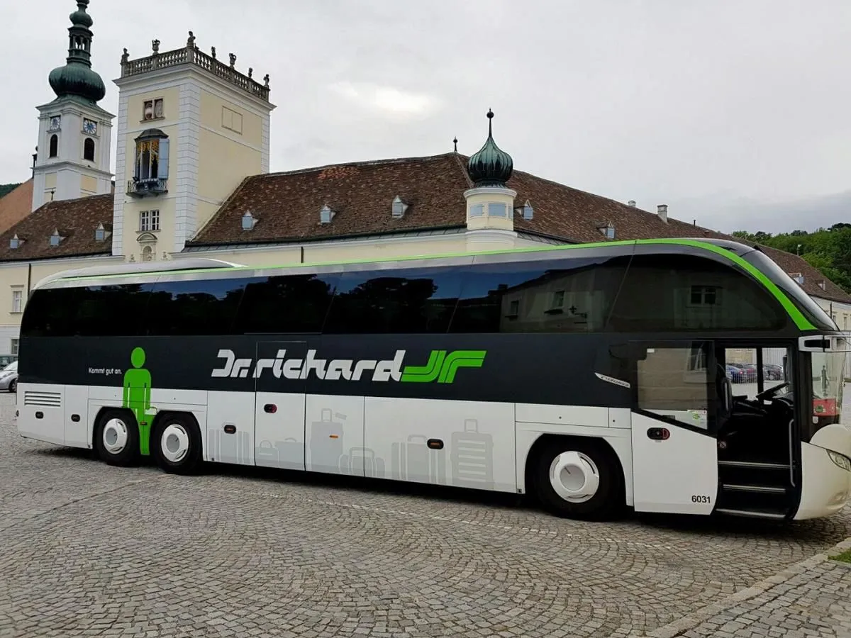 Unternehmen 8 Bild DR. RICHARD NIEDERÖSTERREICH MITTE GMBH & CO KG