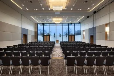 Unternehmen 5 Bild HILTON VIENNA DANUBE WATERFRONT