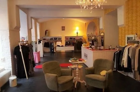 Unternehmen 7 Bild UNTER UMSTÄNDEN