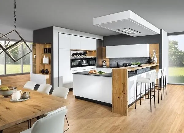 Unternehmen 3 Bild PETER MAX VERTRIEBSGESMBH - MASSMÖBEL FÜRS LEBEN!