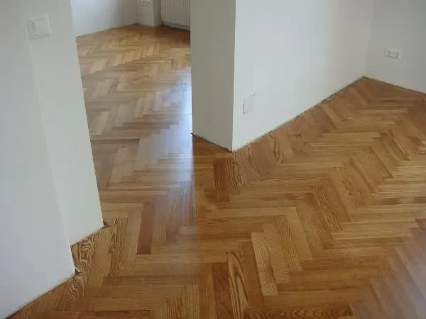 Unternehmen 6 Bild PARKETTEN-SCHWELLER KG
