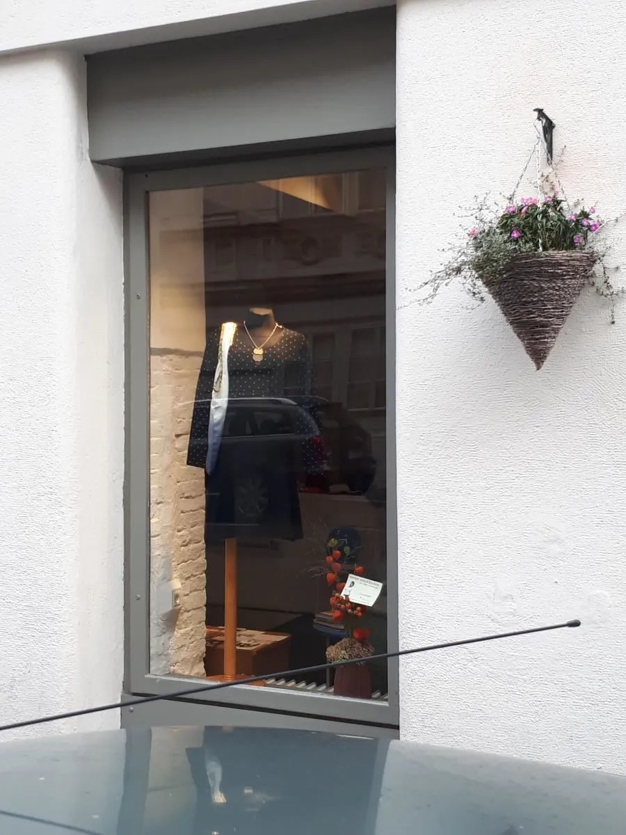 Unternehmen 2 Bild UNTER UMSTÄNDEN